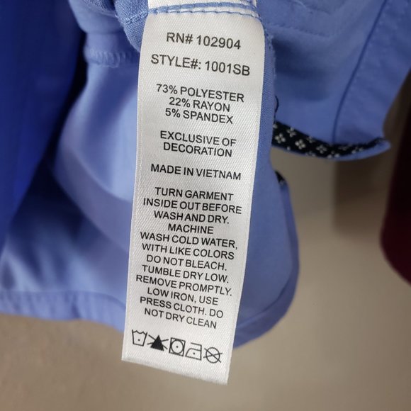 Beyond Scrubs Ceil Blue Wine Scrub Top Bundle XS - Picture 13 of 16